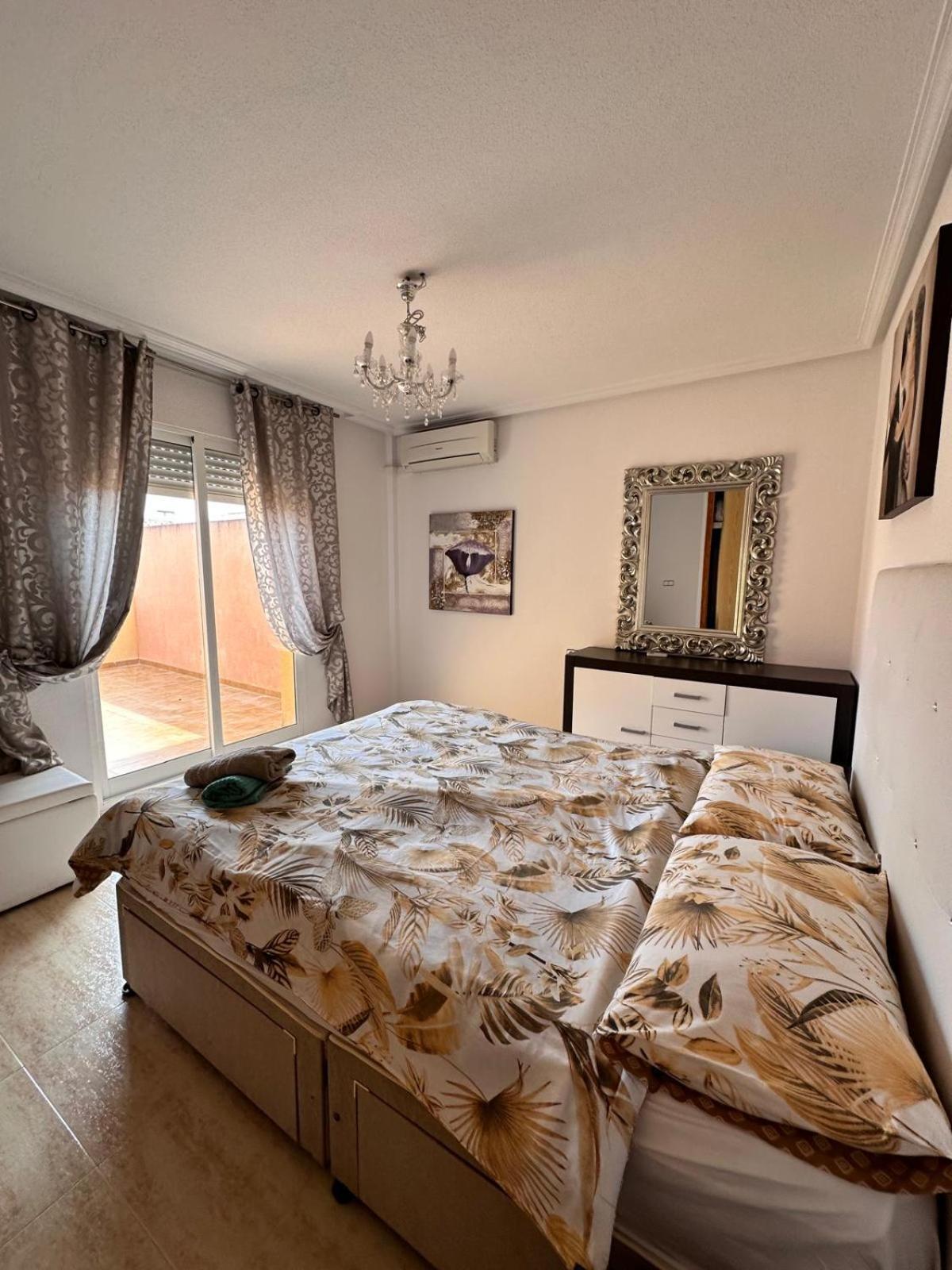 Nice 3 Bedroom Duplex Cabo Roig 奥里韦拉 外观 照片