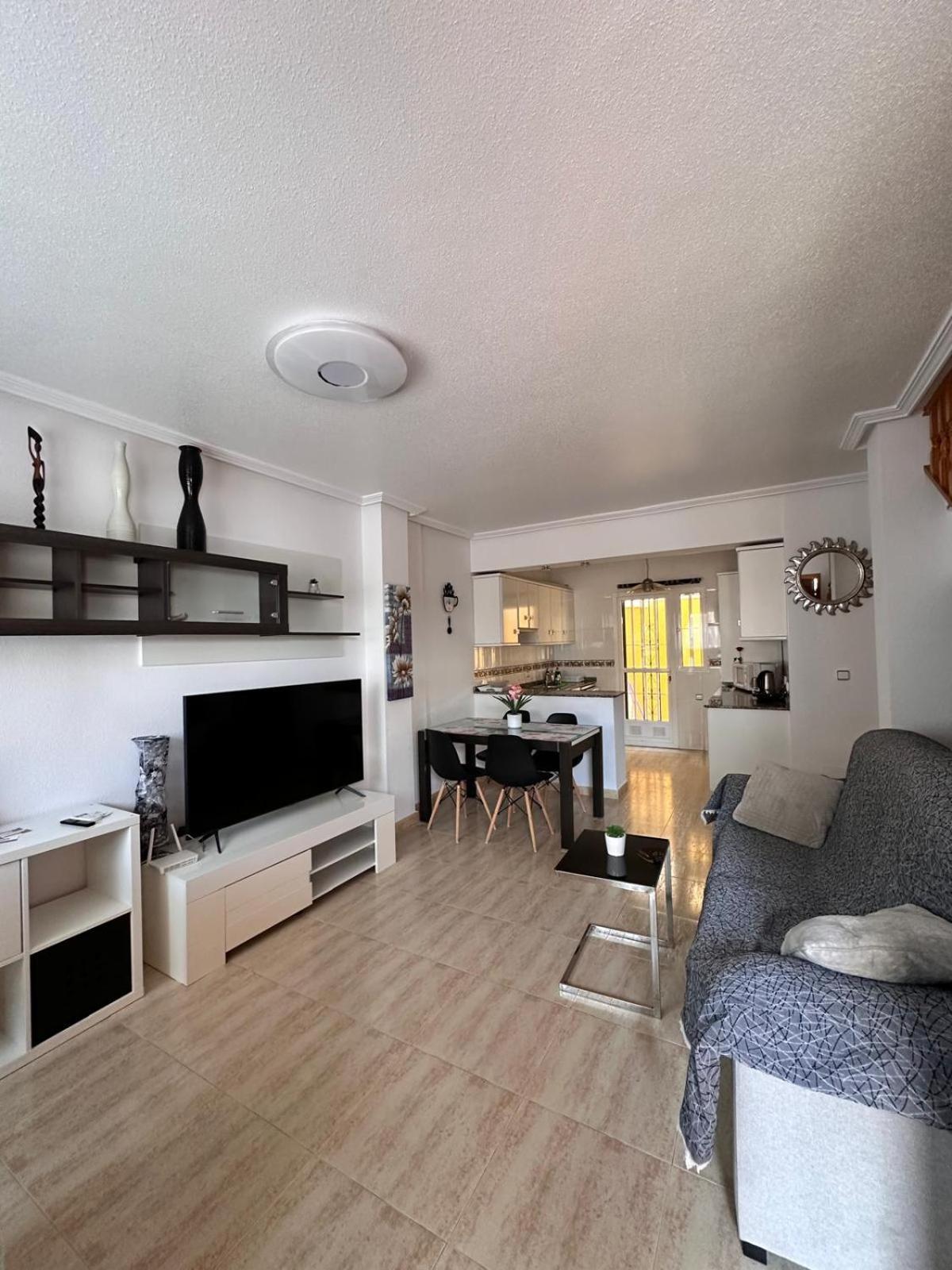 Nice 3 Bedroom Duplex Cabo Roig 奥里韦拉 外观 照片