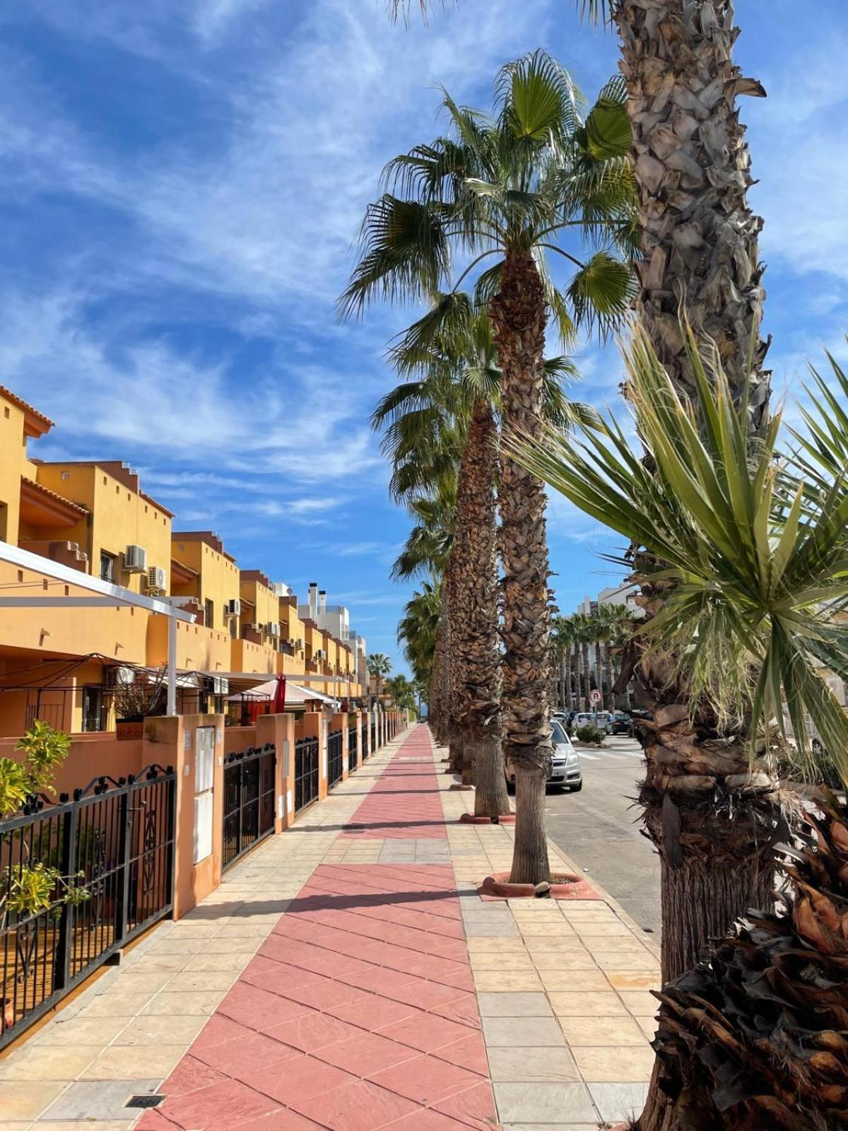 Nice 3 Bedroom Duplex Cabo Roig 奥里韦拉 外观 照片